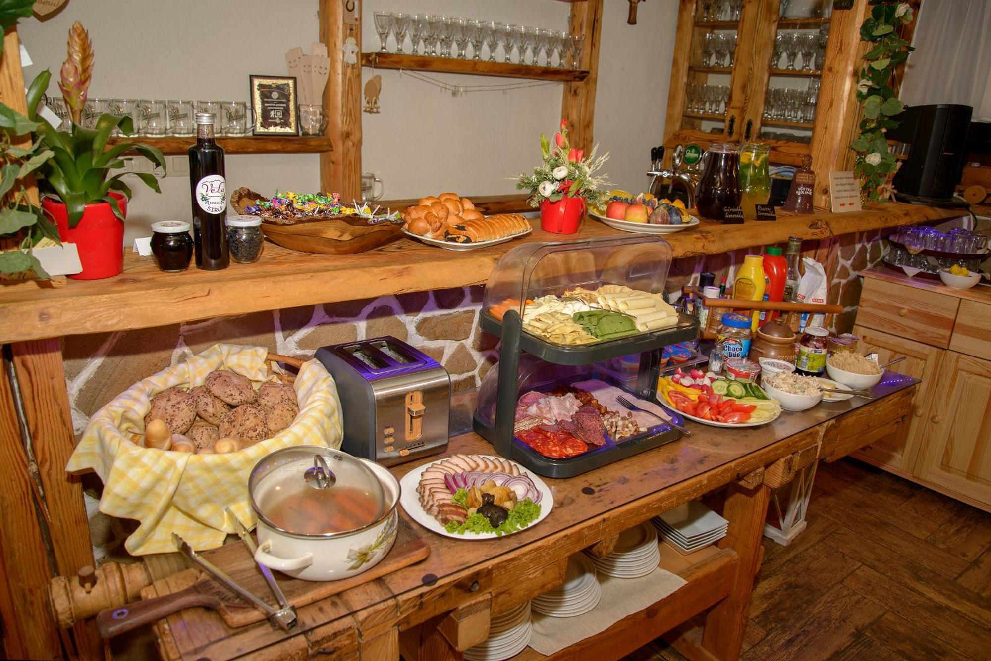 Vela Appartement Maly Slavkov Buitenkant foto